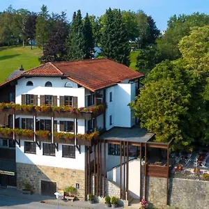 landhotel-gottinger-waldkirchen.com-bavaria.com/