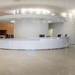 **** Hotell Hilton Helsinki Airport Finland
