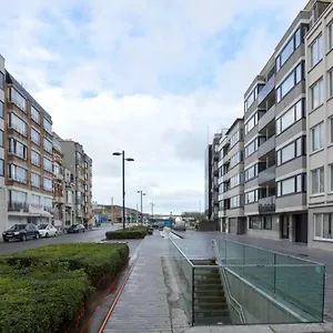 Appartement Shiny Nice Studio At